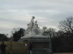 Albert Memorial corner sculpture #1